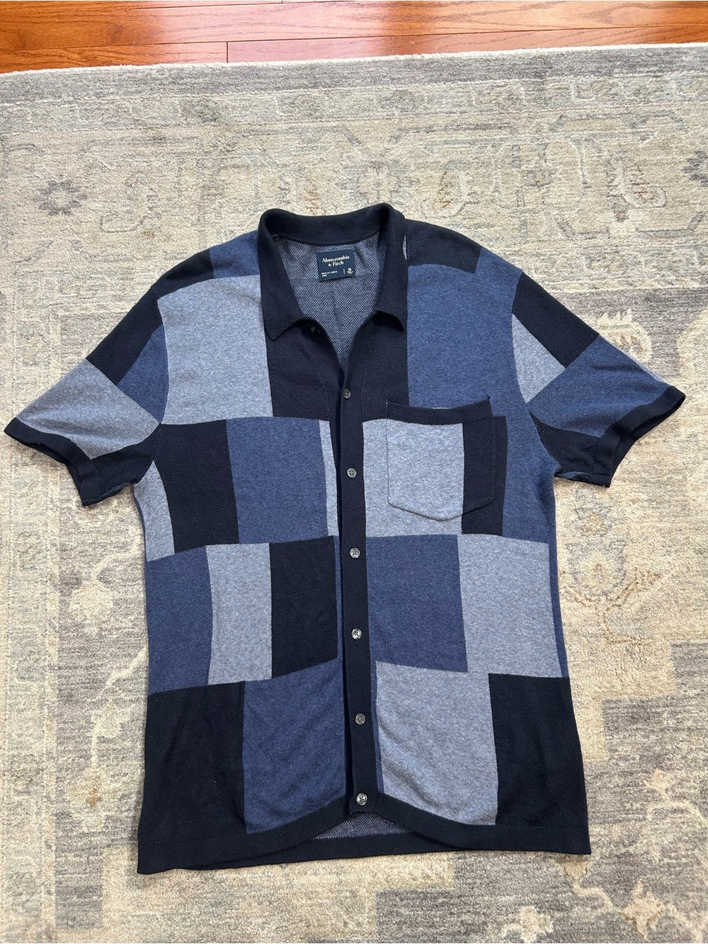 Abercrombie & Fitch Men’s Blue Patchwork Colorblock Knit Button-Up Shirt M